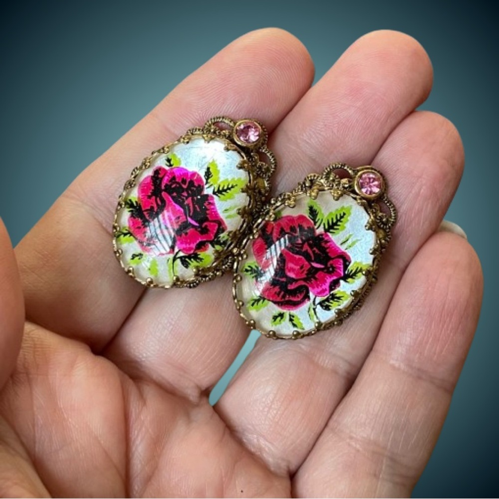 Vintage West Germany goldtone & luminous pink rose cabochon clip earrings